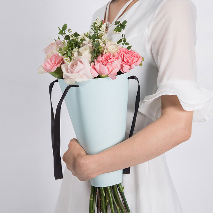 Flower Bouquet Carrier